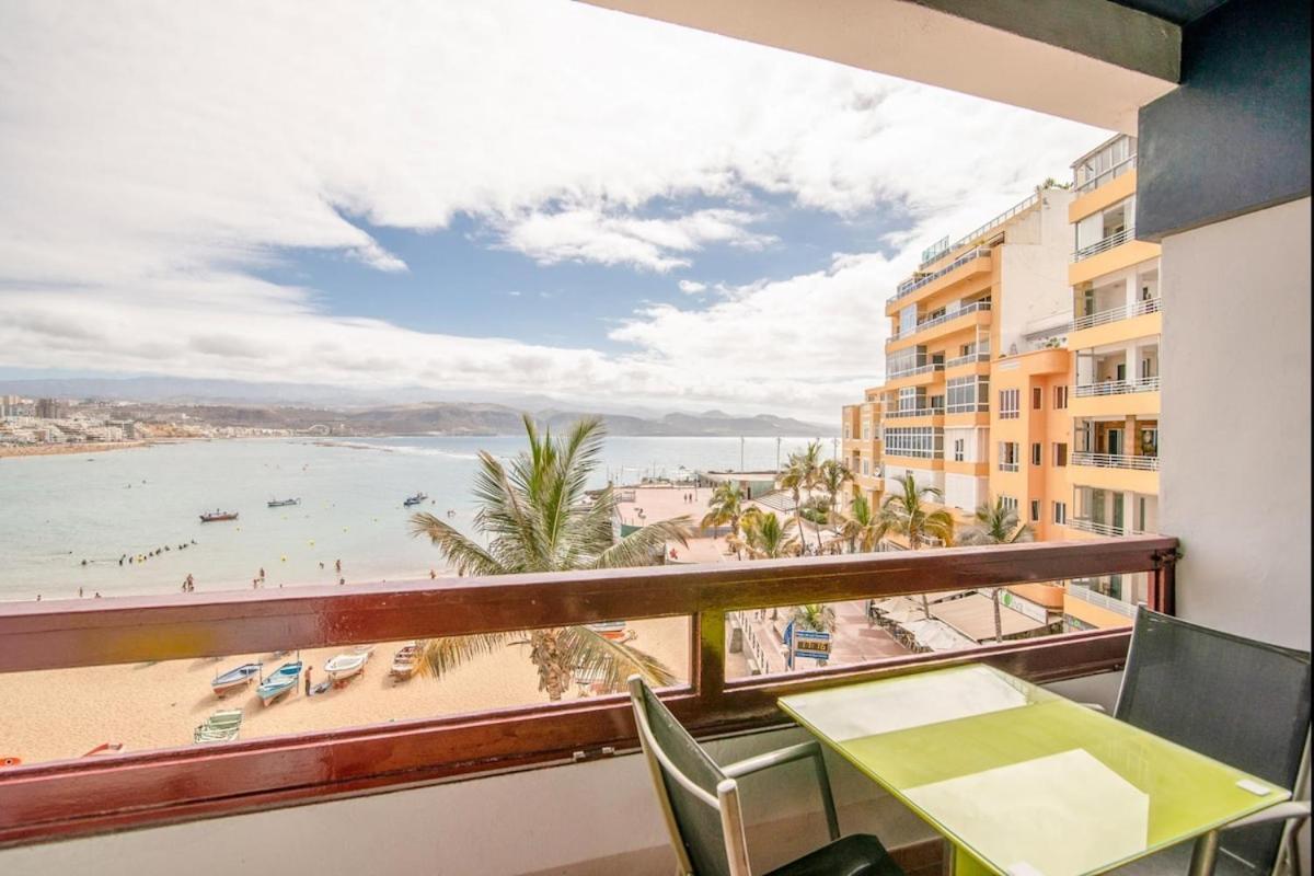En Primera Linea De La Playa De Las Canteras Vista Al Mar Лас Палмас де Гран Канария Екстериор снимка