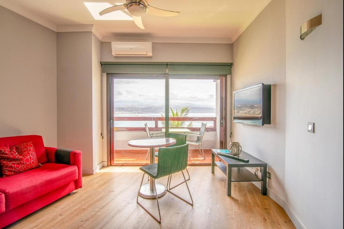 En Primera Linea De La Playa De Las Canteras Vista Al Mar Лас Палмас де Гран Канария Екстериор снимка